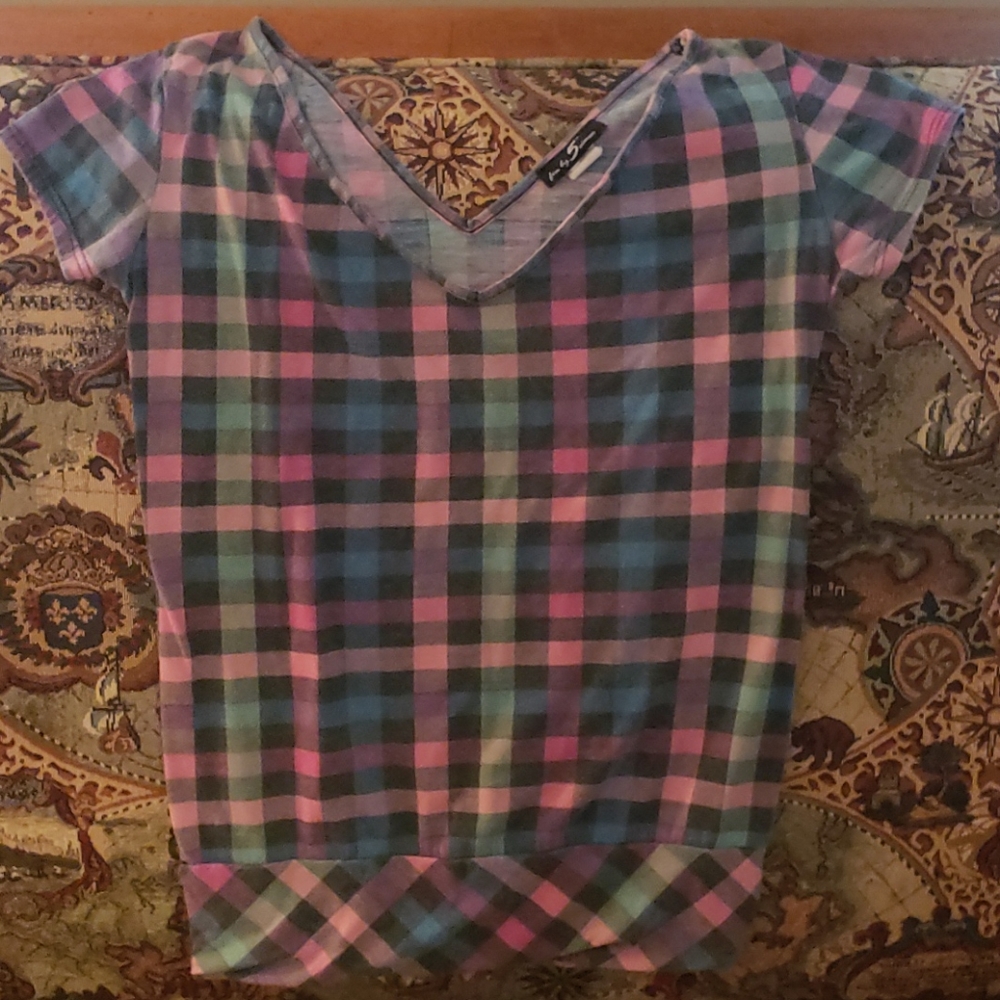 Plaid top